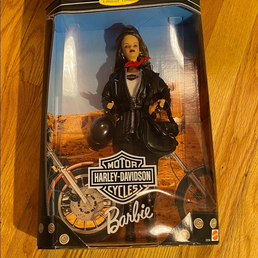 Harley-Davidson Barbie in Black Leather Outfit